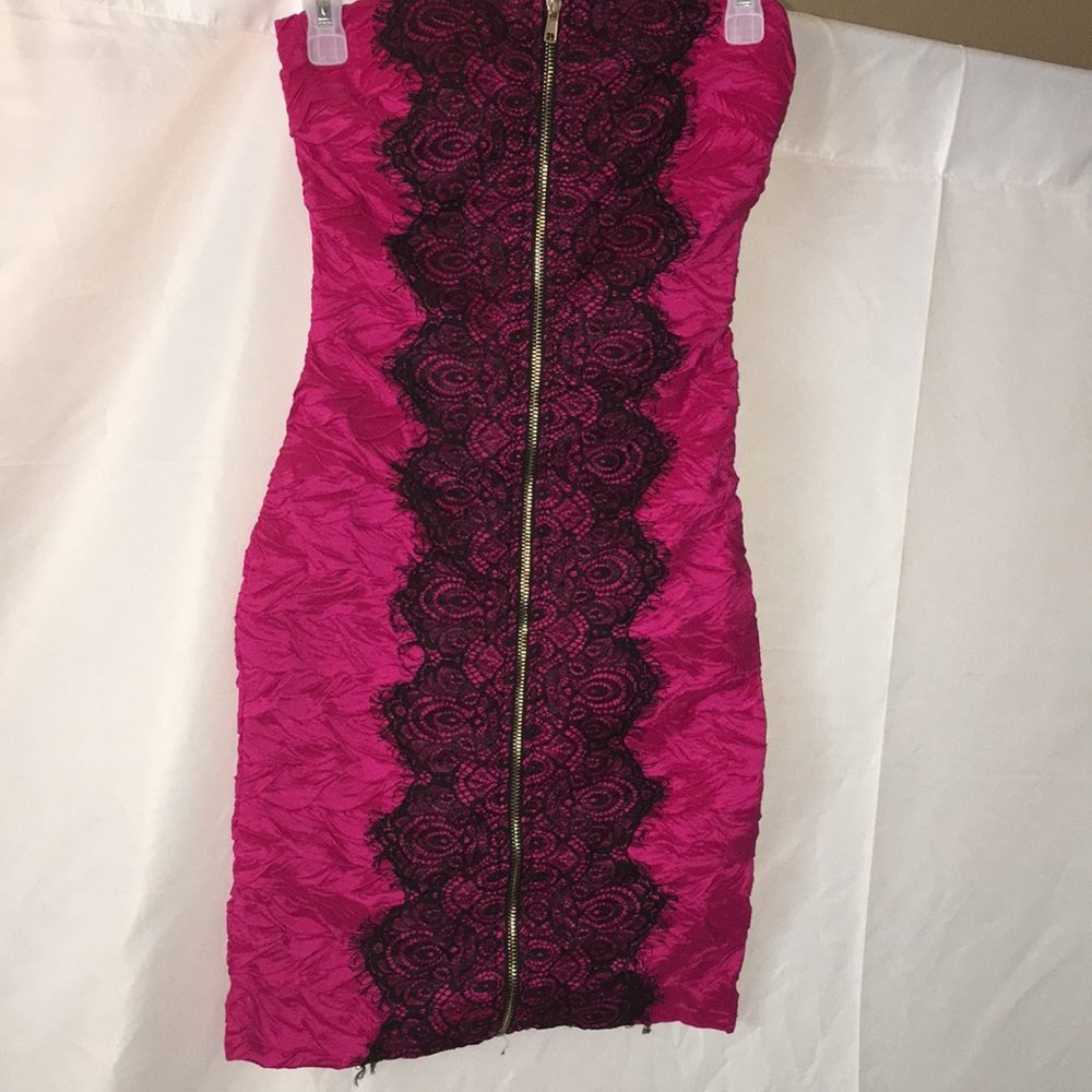 Sleeveless dress